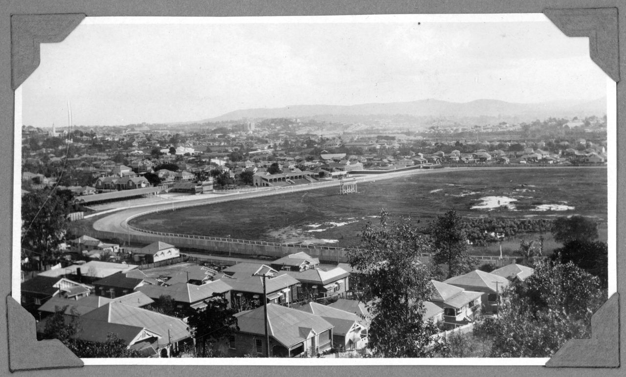 Albion Park Racecourse