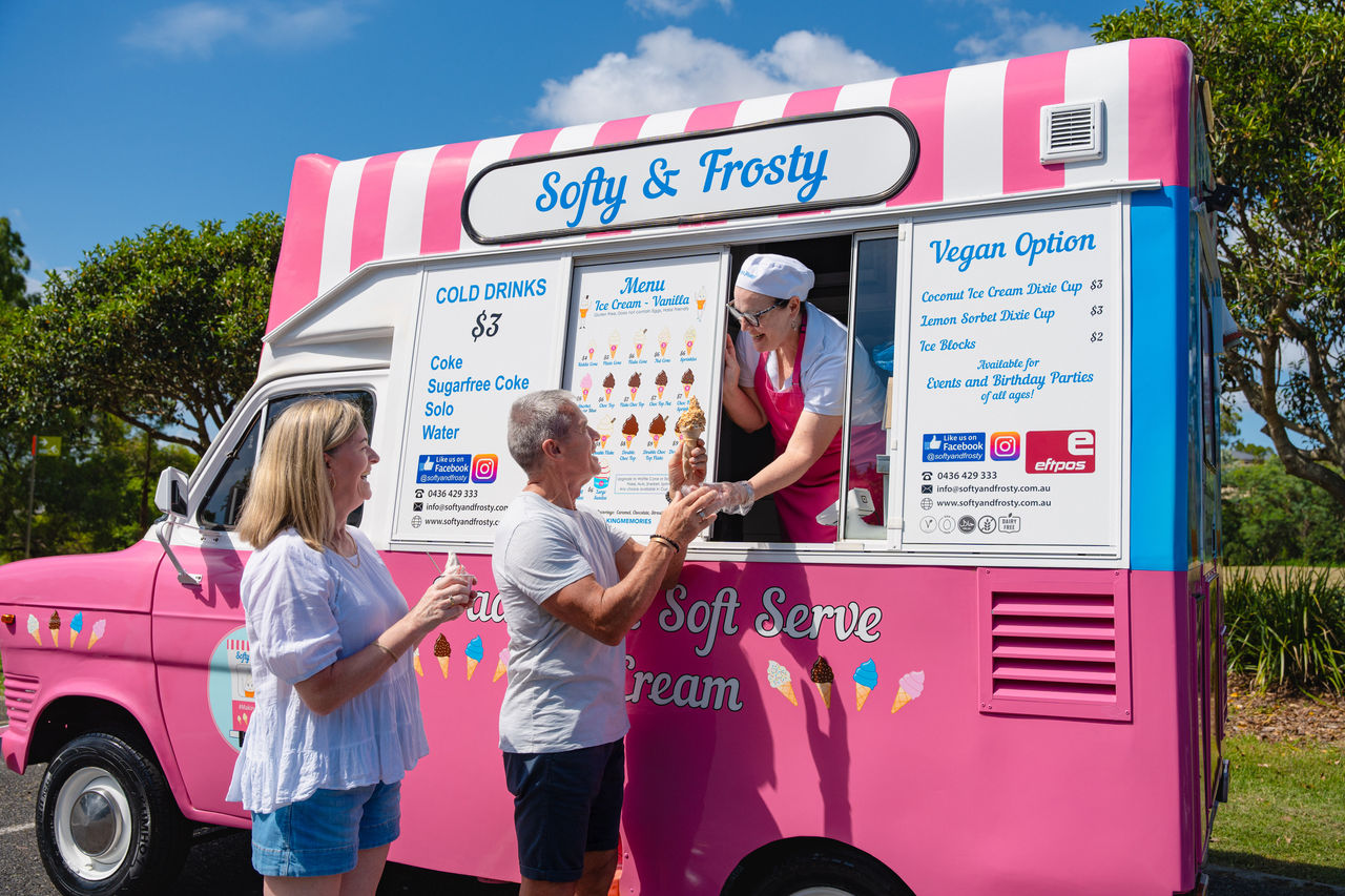 Find food trucks